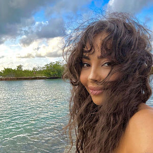 Meet your Posher, Arya